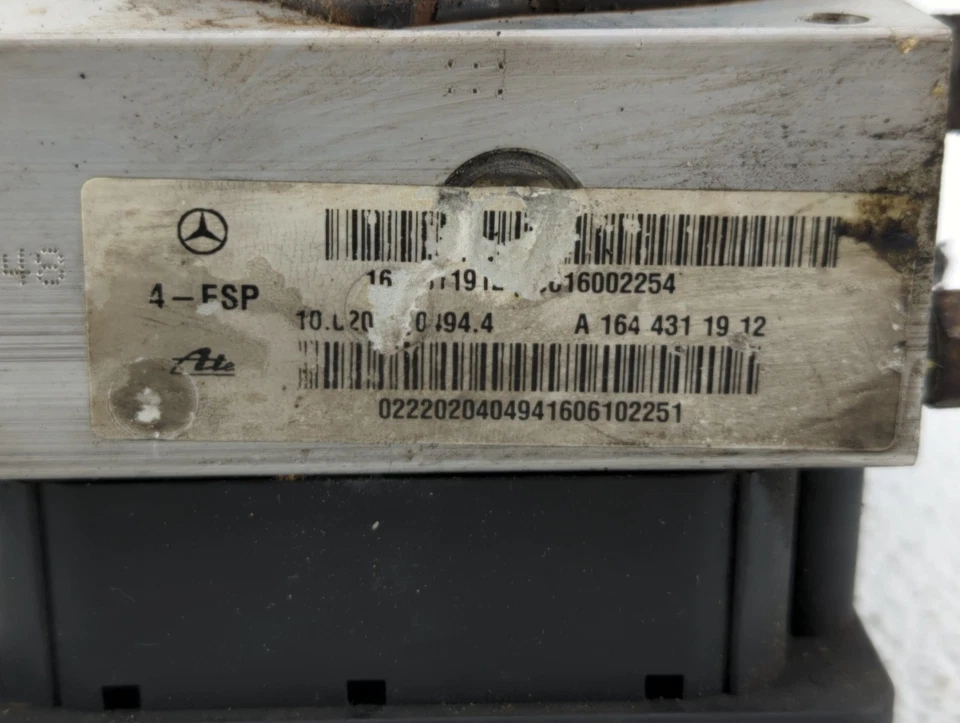 2001-2006 Mercedes-benz S430 Abs Pump Control Module YOBNY - Image 1 of 4