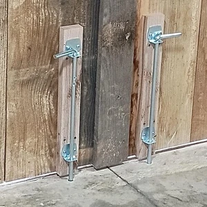 Everbilt 18 in. Zinc-Plated Cane Bolt Steel Gate Fence Lock Or Hold Gates - Picture 1 of 7