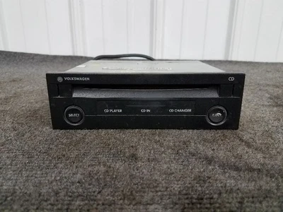 1999-09 Volkswagen Golf Audio Equipment / In Dash Radio (VIN J 8th Digit)  - Image 1 of 2