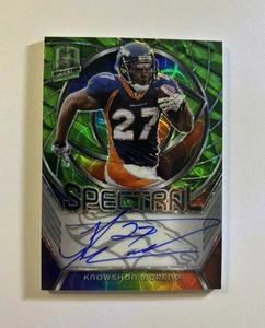 2024 Panini Spectra Football Knowshon Moreno Green Auto #’d/35 Broncos #SS-KMO - Foto 1 di 2
