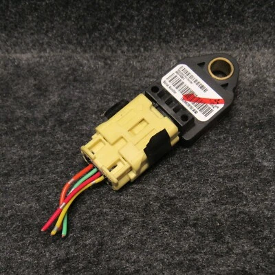 Sensor de choque medio central Outlander LH 2008-2012 8651A001 con coleta OEM 56265 Foto 1 de 3
