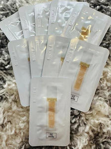 10 X Sisleya Le Teint Anti-Aging Foundation 0-R Vanilla each sample 1.5ml - Picture 1 of 3