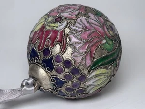 Vintage JC Penney Christmas Collectibles Metal Ornament. Floral Enamel Design. - Picture 1 of 5
