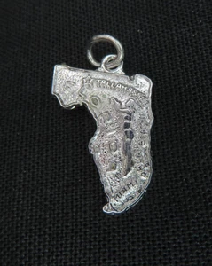 Florida FL State Shaped Sterling Silver Charm - Picture 1 of 4