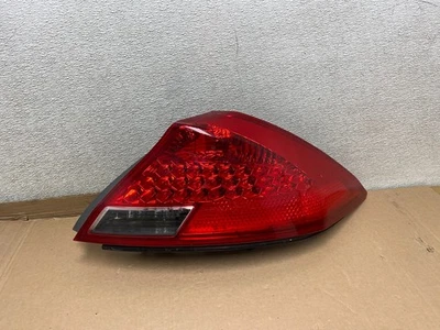 Lanterna traseira lateral direita passageiro Honda Accord Coupe 2006-2007 fabricante de equipamento original U8211 DW - Imagem 1 de 4