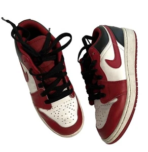 Nike Air Jordan AJ 1 Low Sneakers in Reverse Black Toe - Picture 1 of 8