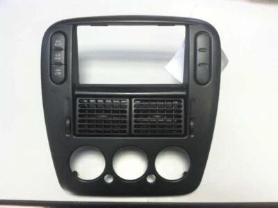 EXPLORER 2003 Bisel de tablero 952959 Foto 1 de 4