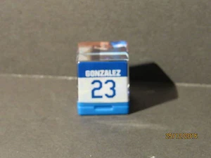2013 Topps Qubi Tampons Signature #10 Adrian Gonzalez - Picture 1 of 1