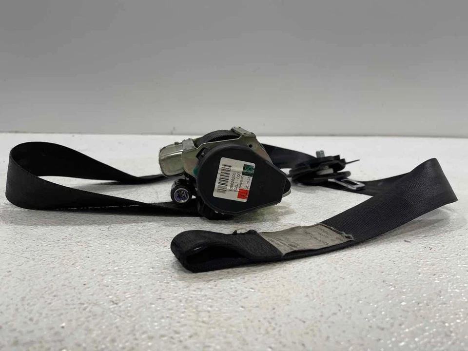 Оригинальный натяжитель ремня безопасности водителя передний левый подходит для Volkswagen Golf GTI 2 DR 2006 2007 годов выпуска - Изображение 1 из 4