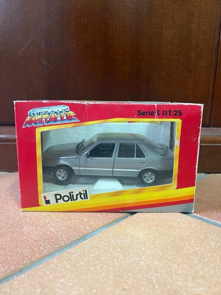 FIAT CROMA POLISTIL SCALA 1/25 - Immagine 1 di 1