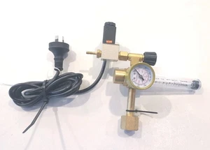 247 Regulador CO2 Jardín con Electroválvula 220V, Cuerpo Latón Forjado 4000 PSI - Imagen 1 de 11