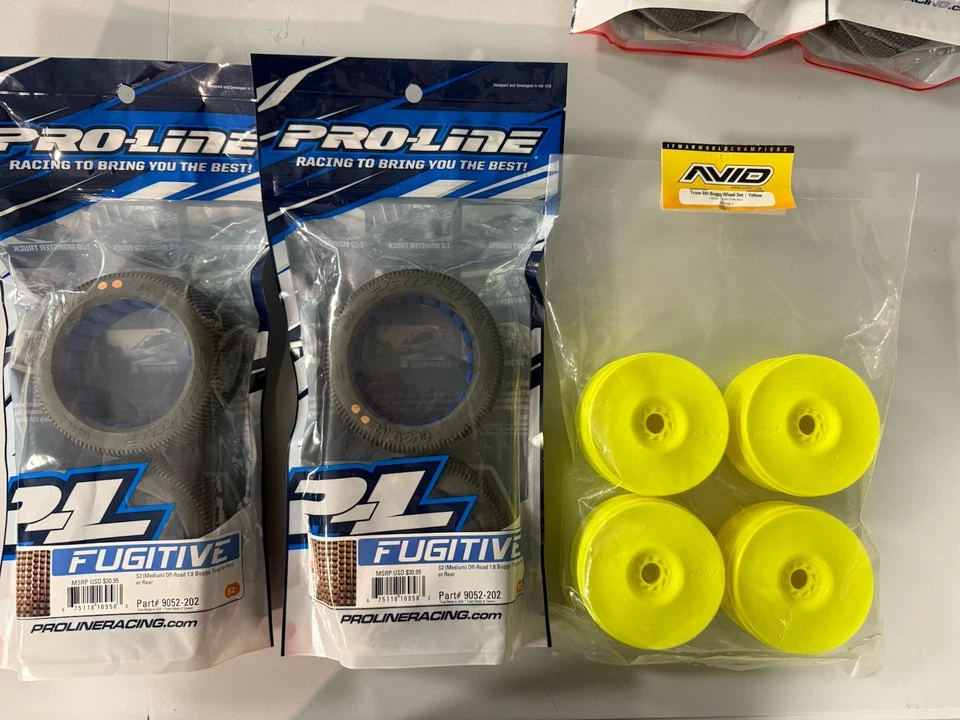 Pro-Line Fugitive 1/8 Buggy Tires S2 Medium w/ Avid Wheels Brand New Sealed - Image 1 of 1