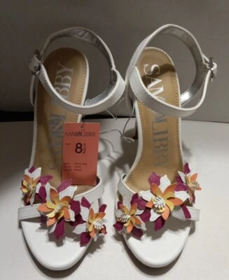 Tacones para mujer Sam & Libby coco adornados florales blancos talla 8,5 nuevos con etiquetas Foto 1 de 4