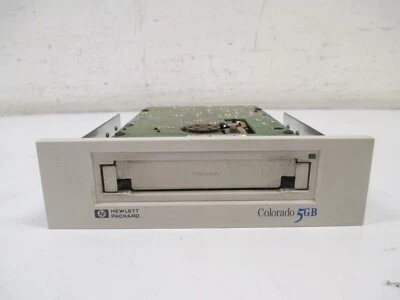 HP Colorado 5GB Travan 5.25 Tape drive - Image 1 of 4