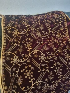 velvet wrap shawl - Picture 1 of 4