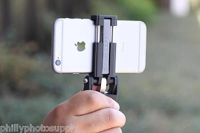 Ztylus FlipMount Tripod Mount for Most SmartPhones GRAY - Free US Shipping! - Image 1 of 4