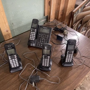 Téléphone sans fil Panasonic KX-TGF540 avec répondeur numérique testé/fonctionne - Photo 1/4
