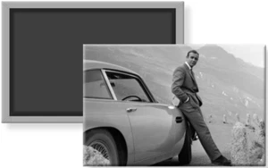 James Bond 007 Sean Connery mit Aston Martin B&W Kühlschrank Kühlschrankmagnet 2 x 3 - Bild 1 von 3