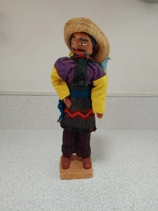 Vintage Handmade Folk Doll - 7" Tall - Wooden - KT - Picture 1 of 12
