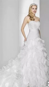 STUNNING BERKETEX FISHTAIL JULIAN AND ADAM WEDDING DRESS - SIZE 6 8 10, RRP £999 - Picture 1 of 11