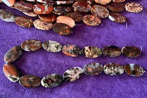 RED BRECCIATED JASPER ~ FLAT OVAL BEADS ~ EXCELLENT FINISH, CLEANLY DRILLED 30MM - Picture 1 of 14