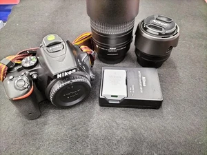 Nikon D5500 DSLR Camera Red Body Lens Kit w/AF-S 18-55mm GII VR From Japan - Picture 1 of 17