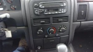 Alternator Fits 99-04 GRAND CHEROKEE 1804375 - Picture 1 of 12