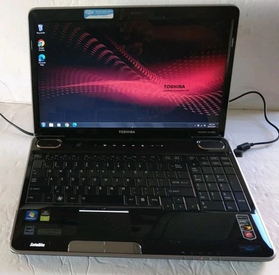 TOSHIBA SATELLITE A505D-S 15.6" 500GB 8GB AMD Turion X2 Ultra 2.30 GHz Win 7 PRO Foto 1 de 4