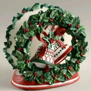 Pfaltzgraff VTG Christmas Bells Holiday 3D Christmas Wreath Napkin Holder - Picture 1 of 2