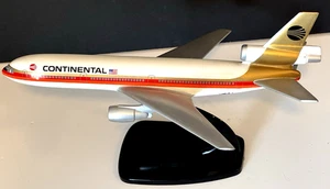 Vintage Continental Airlines McDonnell Douglas DC 10 - Air Jet Advance Model - Picture 1 of 17