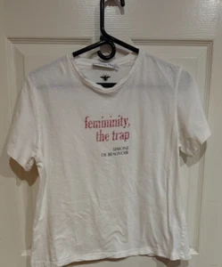 CHRISTIAN DIOR T-SHIRT WEISS "FEMININITY THE TRAP" MEDIUM - Bild 1 von 5