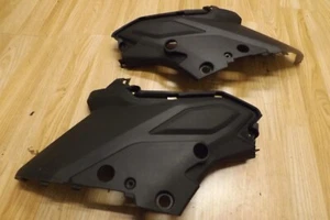 Keeway Fact X 125 Modell 2023 Paar untere Seitenteile - Bild 1 von 3