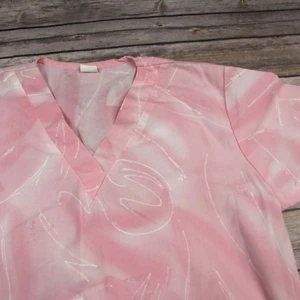 Scrub Top Pink Splatter White Swirl Größe Small - Bild 1 von 5