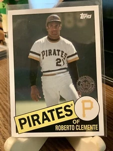 2020 Topps 1985 Topps Throw Back ROBERTO CLEMENTE 85TB-49 - Picture 1 of 2