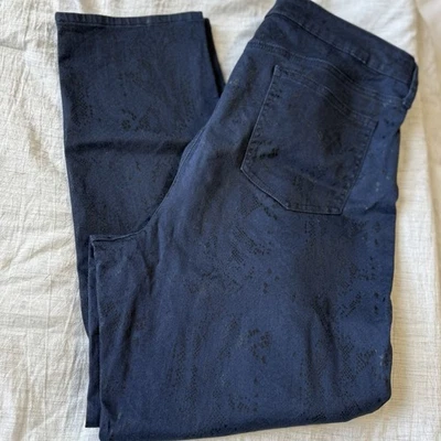CHICO'S Mujer Talla 3R 16R Denim Lavado Oscuro Negro PIEL DE SERPIENTE Estampado Elástico Foto 1 de 4