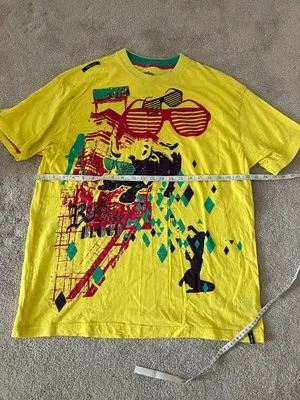 Camiseta De Colección Para Hombre Academiks Amarillo Rosa Manga Corta XXL 2XL De Colección Años 90 Foto 1 de 4