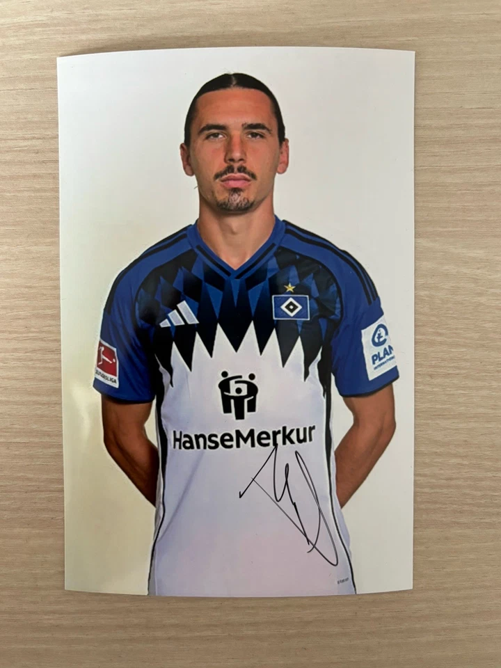 Rayan Philippe #14 HSV Autogrammfoto 2025 / 2026 original handsigniert - Bild 1 von 1