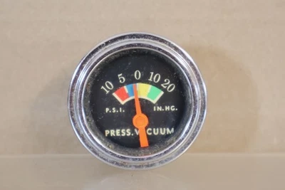 STUDEBAKER 1963 1964 AVANTI VACUUM PRESSURE GAUGE 1557118 - Image 1 of 4