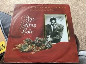 NAT KING COLE - CHRISTMAS SONG - UK CAPITOL 1991 ISSUE BIG HIT EX - Picture 1 of 4