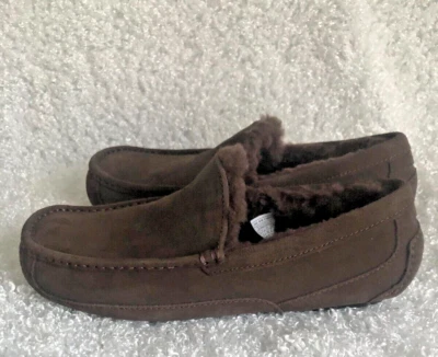 NWOB UGG Men's Ascot Dusted Cocoa Suede Moc-Toe Slippers Size 10 - Image 1 of 4