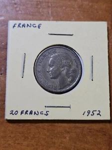 Good Condition 1952 French 20 Francs Coin - Picture 1 of 4