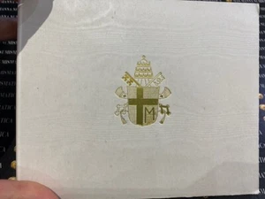 VATICANO SERIE GIOVANNI PAOLO II ANNO 1981 ANNO III C. 3906-SC.1 - Picture 1 of 3