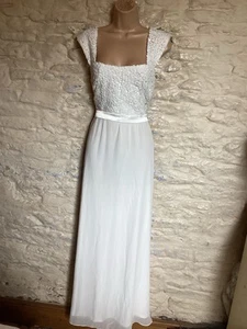 BNWOT White Wedding Dress With Lace Bodice Plus Size 20 - Picture 1 of 10