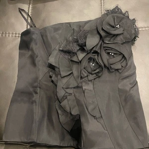 White House Black Market schwarzes trägerloses Top - Bild 1 von 6