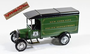 Dinky/Matchbox Collectibles - 1926 Ford TT Van N.Y.P.D. - Art. DYM38024 - E 433 - Bild 1 von 6