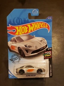 Hot Wheels - HW Race Day 2020 3/10 Alpine A110 taza 80/250 gris - Imagen 1 de 3