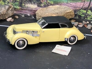 Imperfect 1:24 Diecast Franklin Mint YLW 1937 CORD 812 PHAETON COUPE AS-IS (#3) - Picture 1 of 24