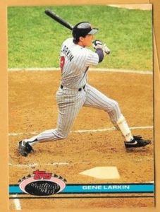 Gene Larkin Minnesota Twins #132 - Topps Stadium Club casi nuevo-como nuevo 1991 - Imagen 1 de 2