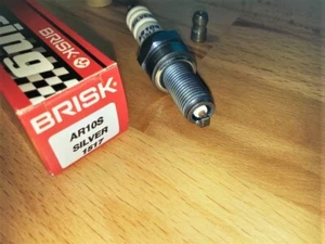 BRISK AR10S-7 Upgrade Racing Spark Plugs fit: Husqvarna TE250, 310, 450, 511 - Picture 1 of 6