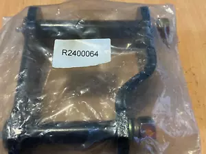 Outback Armour Greasable shackles R2400064 Hilux Generation 8 / OASU2400064 - Foto 1 di 3